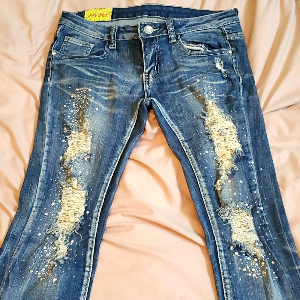 Machine Jeans - Distressed with jewels